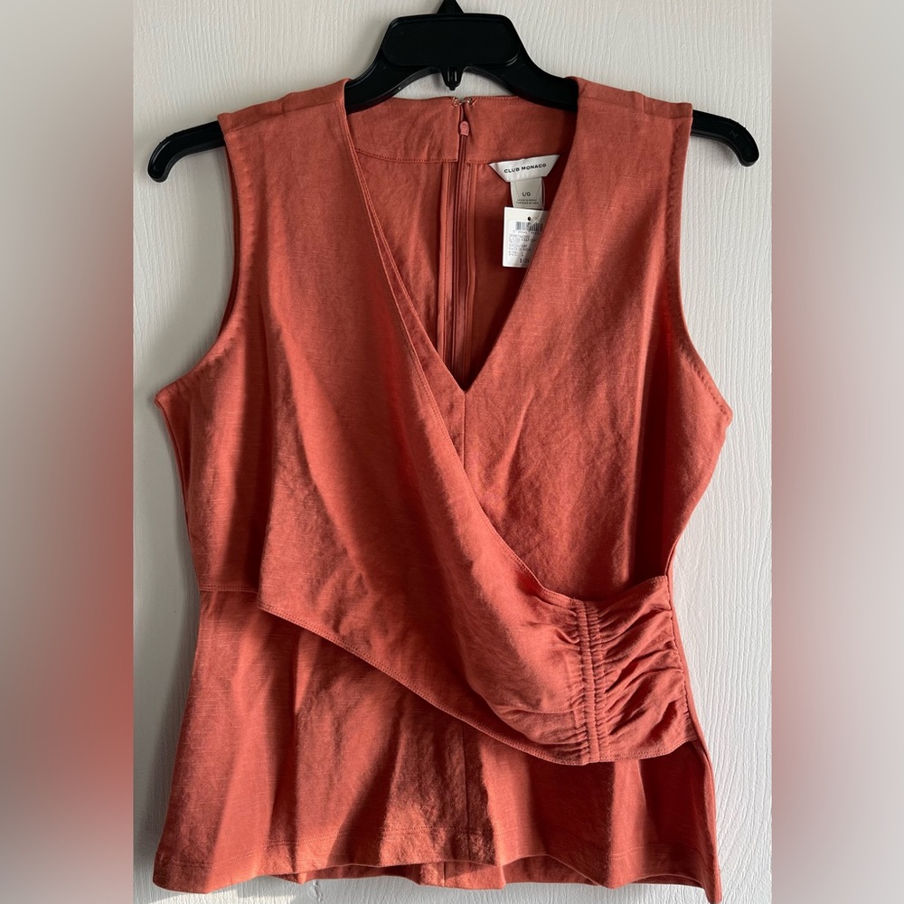 Women’s Club Monaco Sleeveless Wrap Top Peach Size L NWT